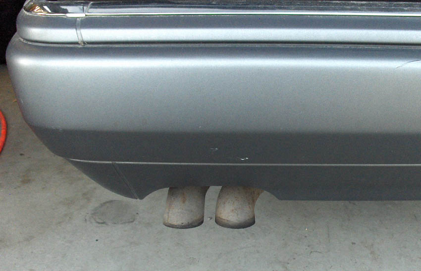 Index of /images/W124_exhaust/400E_mufflers.